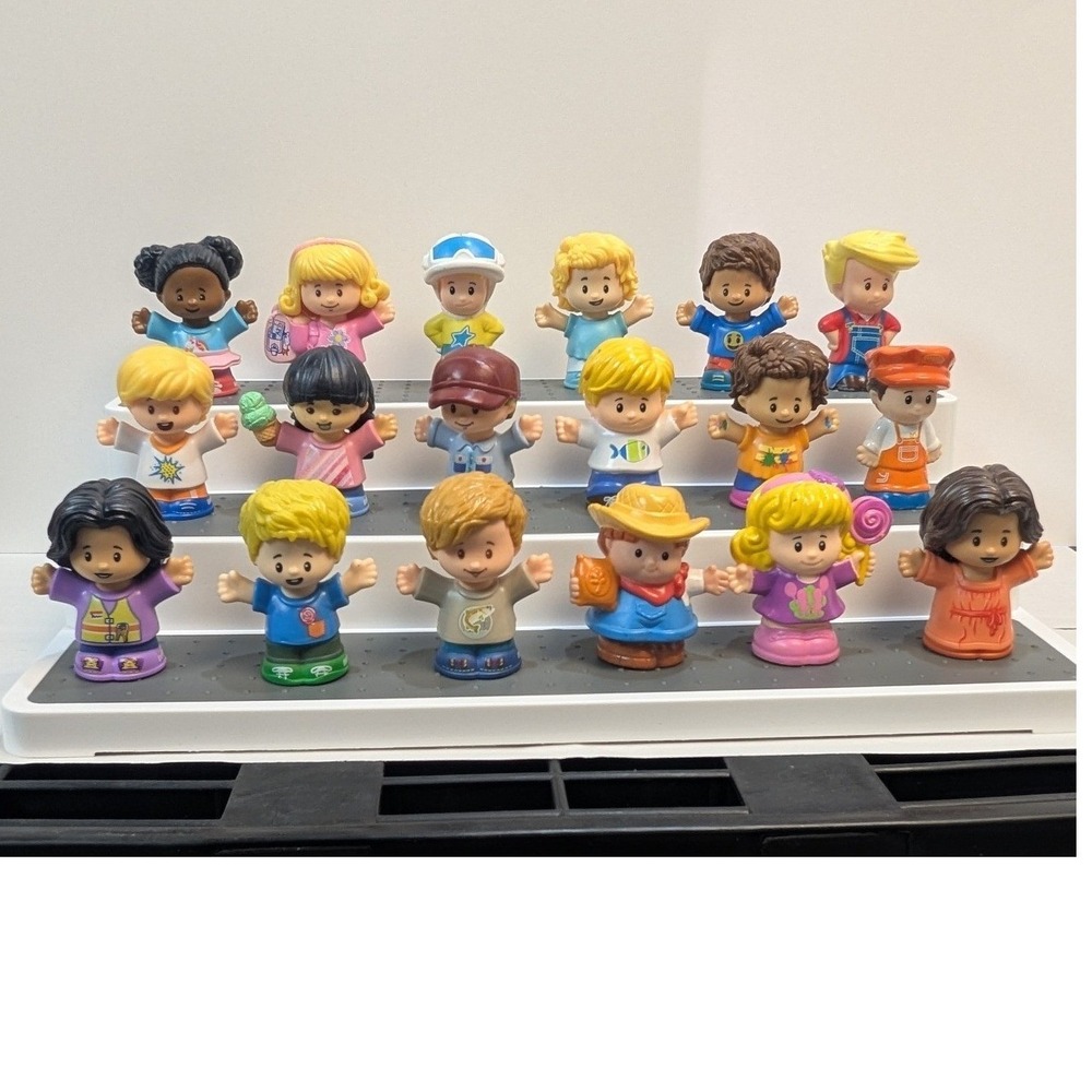 Fisher-Price Little People Figure Lot Multicolor Plastic 18 Piece Set